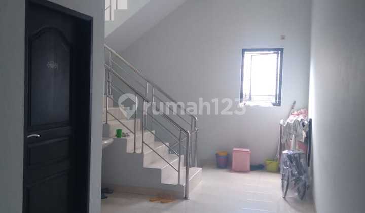 3-Story House, Ready to Live In, Well Maintained, For Sale, Secondhand, Pademangan Timur, North Jakarta 2