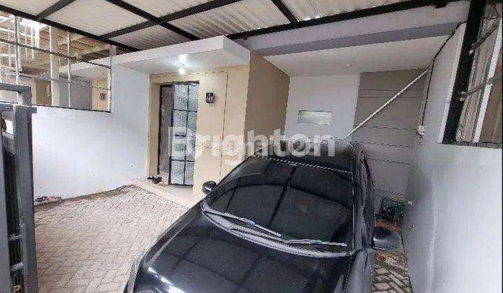 RUMAH 2 LT DI REGENCY ONE BABATAN SURABAYA DEKAT SUPERINDO 1