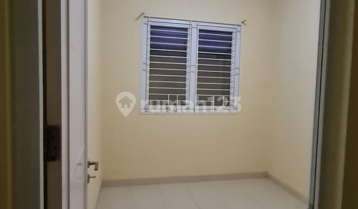 Disewakan Rumah Pakuan Hill Bogor Cluster Latania fasilitas free pool  9