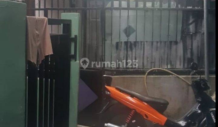 Dijual Rukam Masuk 2 Rumah dari Jalan Aspal 2