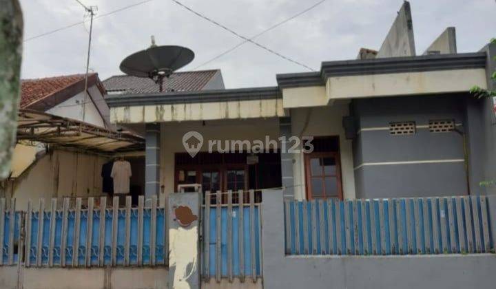 Dijual Rumah Tinggal Akses TOL  BORR2 Menit Perum Graha Indah  1