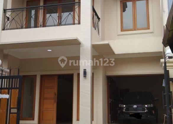 Rumah Cantik Nyaman Bebas Banjir Tanah Kusir Jakarta Selatan 1