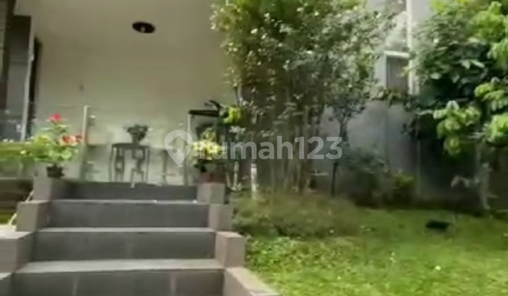 For Sale  Luxury House  in Kebayoran Resident Bintaro