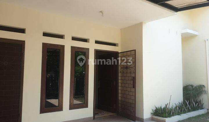 Dijual Rumah Cantik Siap Huni di Bintaro sektor 2 Tangsel 2