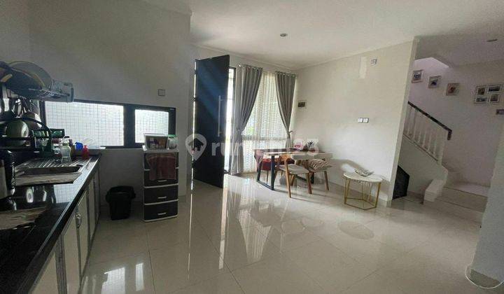 Dijual Rumah Cantik Siap Huni di Kebayoran Bintaro 1