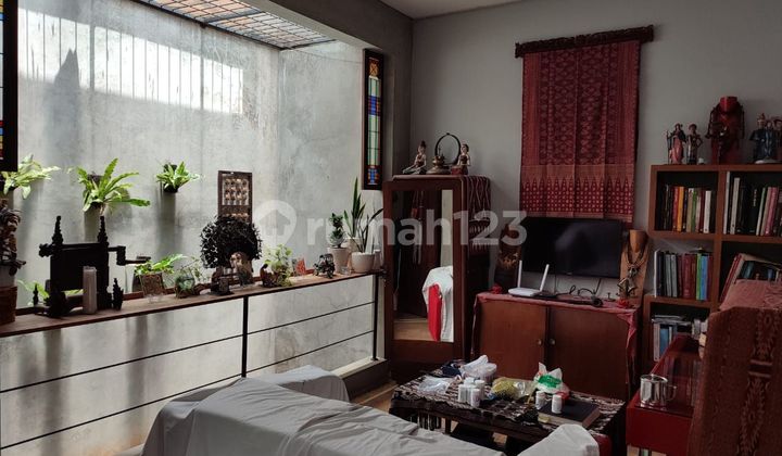 Beautiful 2-Story Flood-Free House Near Pondok Indah South Jakarta 2