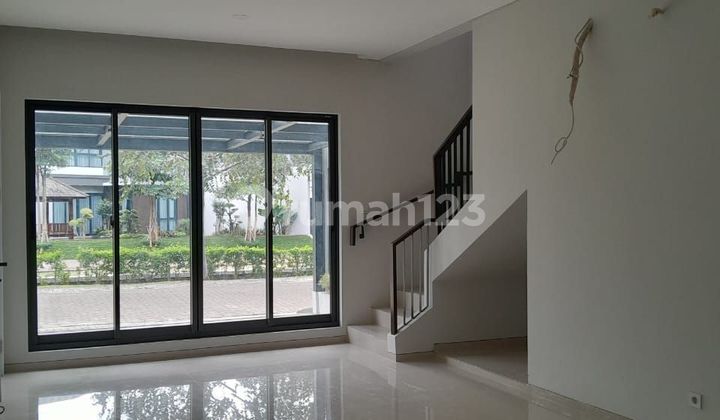 For Sale Luxury 2-Story House in Discovery Bintaro 2