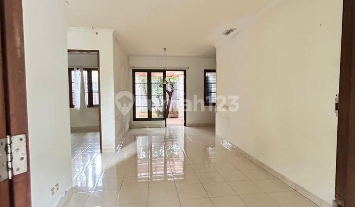 Beautiful House Ready to Occupy in Delatinos BSD City -nrl