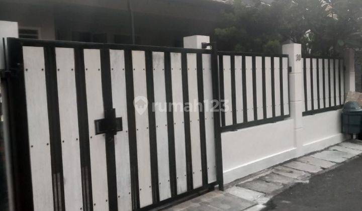 Rumah Bagus Di Jalan Anggrek Garuda Slipi -Glh 1