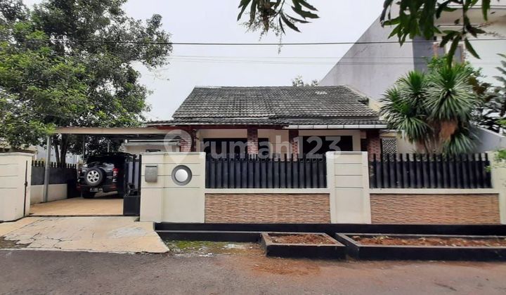 Affordable House with a Large Land in Pamulang Permai -nrl