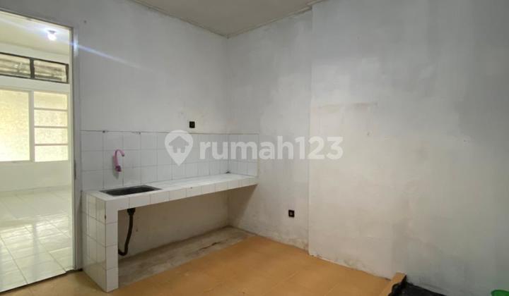 Ready-to-Occupy House Near Cendana Station and Toll, Pamulang Resident 2