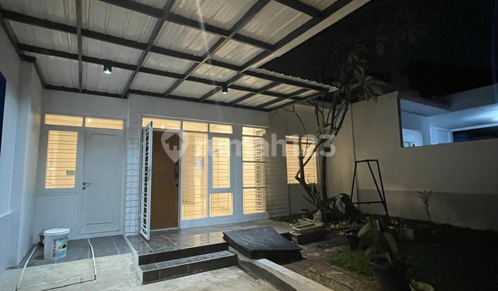 Nice House Ready to Occupy in Vila Dago Pamulang