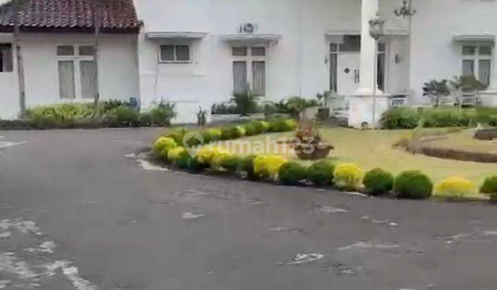 Dijual Cepat Rumah Hitung Tanah Ada Kolam Renang Cilendek Bogor 1