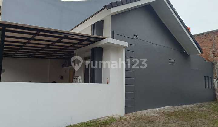 Minimalist House Ready for Occupancy at Serpong Terrace 2