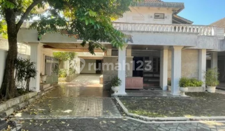 Rumah Tepat Di Pusat Kota Kudus Dekat Alun-alun Cocok Untuk Penginapan, Kantor, Rumah Tinggal Atau Bangunan Komersil Lainnya 1