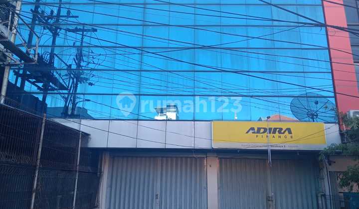 3-Story Building for Rent in Commercial Area on Kayun Street, Central Surabaya 3-Story Building for Rent in Commercial Area on Kayun Street, Central Surabaya