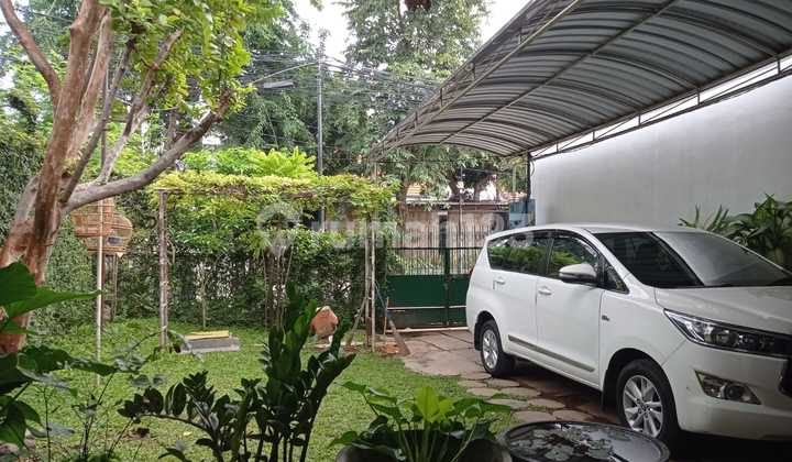Dijual Rumah Bagus di Jalan Bawean - Surabaya Pusat 2