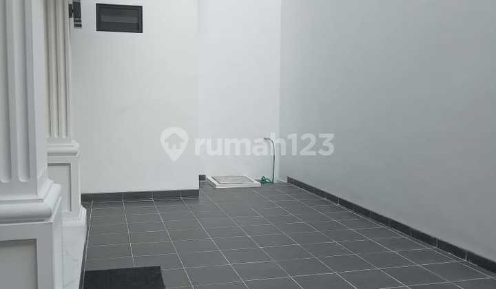 Rumah Siap Huni Dengan Tanah 100 Meter Di Jaksel Termurah 2