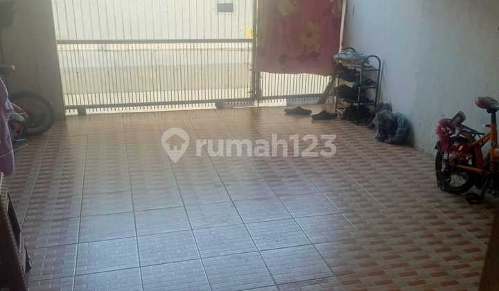 Ready-to-Occupy House Inside the Tajur Halang Complex