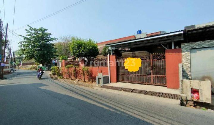 Di Jual cepat Rumah dengan tanah luas di lokasi depan jalan utama cocok untuk kantor dan niaga  1