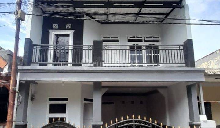 Di jual cepat Rumah 2 lantai dalam komplek besar di Gaperi 1  1