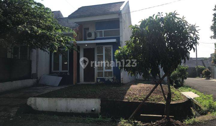 Rumah di jual di bawah harga pasar dalam komplek besar grand depok city posisi hoek 2