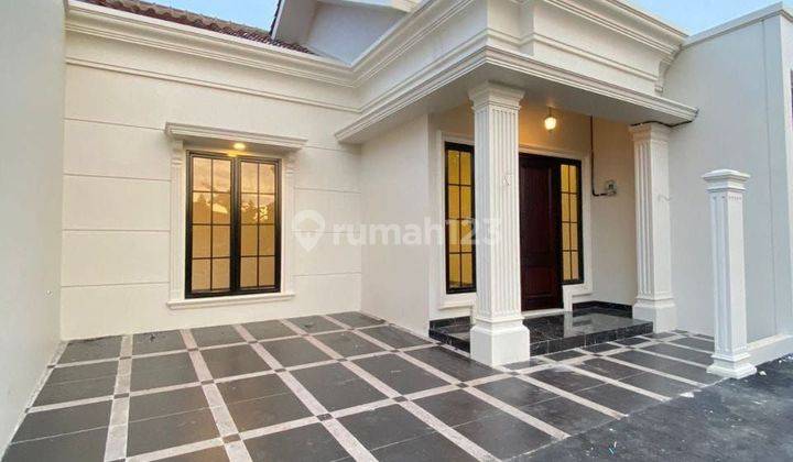 Rumah cantik dekat stasiun depok hanya 700 jt an aja free all biaya 2