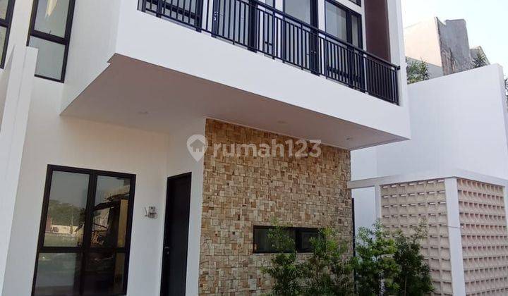 Rumah 2 Lantai di Pamulang SHM Baru 1