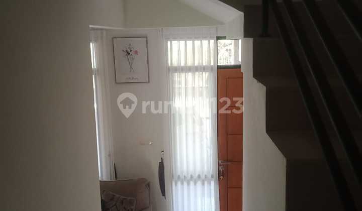 Rumah2 Lantai Siap Huni 600 Jtdo Dekat Stasiun Depok 2