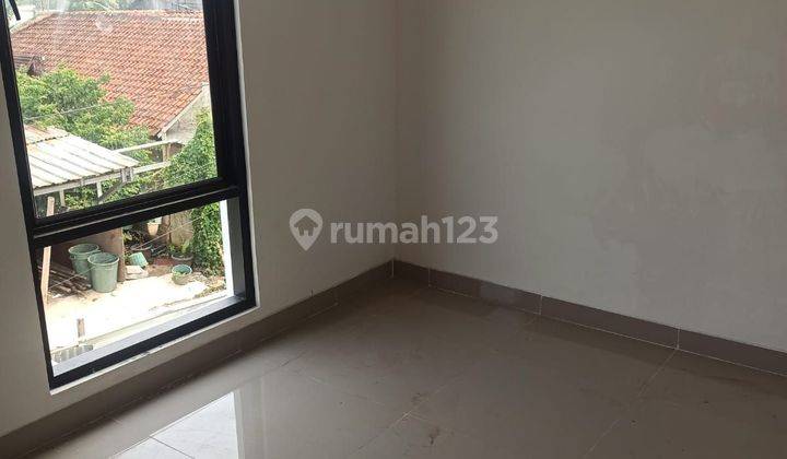 Rumah 2 Lantai Dekat Stasiun Depok Dan Alun2 Kota Depok 2