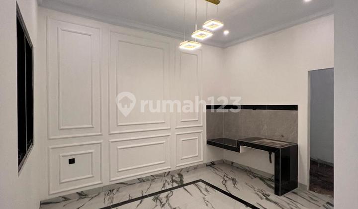 Rumah Dengan Lokasi Strategis Di Jakarta Selatan  2