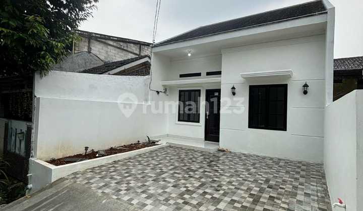 Rumah Siap Huni Di Lokasi Strategis Dengan Luas Tanah Besar