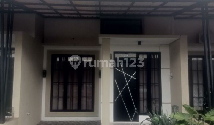 Rumah Take Over Siap Huni di Pakansari Cibinong 2