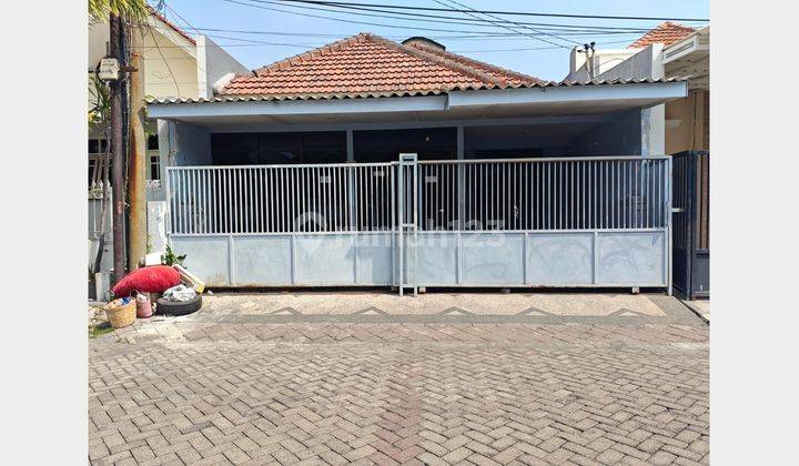 Rumah Bagus Unfurnished SHM Wonorejo, Surabaya 1