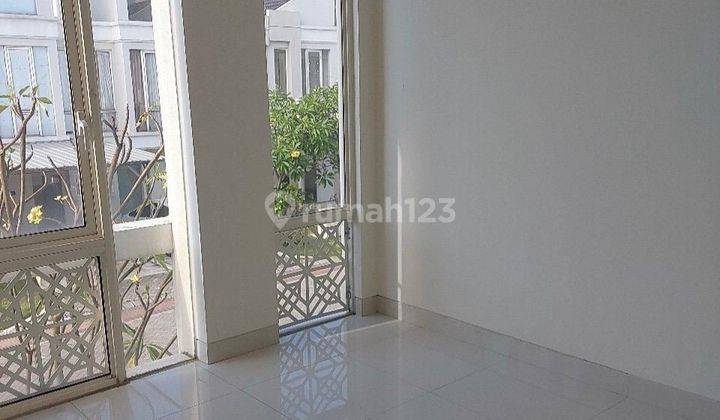 Rumah Kontrakan Bagus Unfurnished HGB Tandes, Surabaya 2