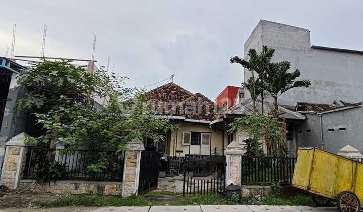 Rumah Bagus Unfurnished OTHER Wonokromo, Surabaya 1
