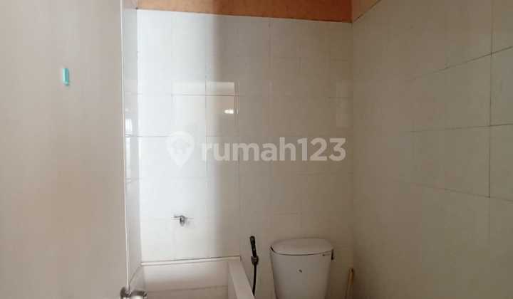 Rumah Minimalis Puri Surya Jaya 2