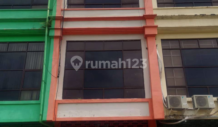 Good Shop House 240 m2 HGB Rungkut, Surabaya Good Shop House 240 m2 HGB Rungkut, Surabaya