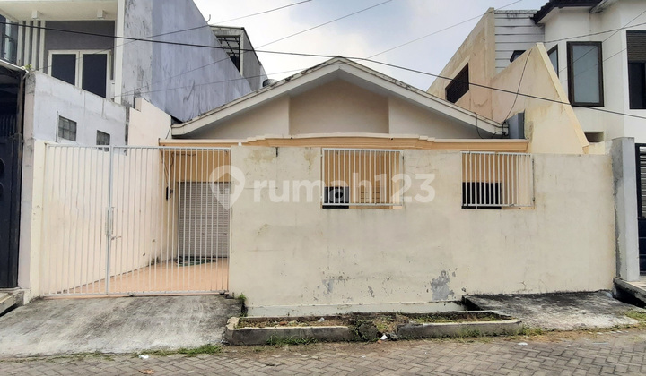 Renovated Unfurnished House with SHM Darmo Permai, Surabaya 1