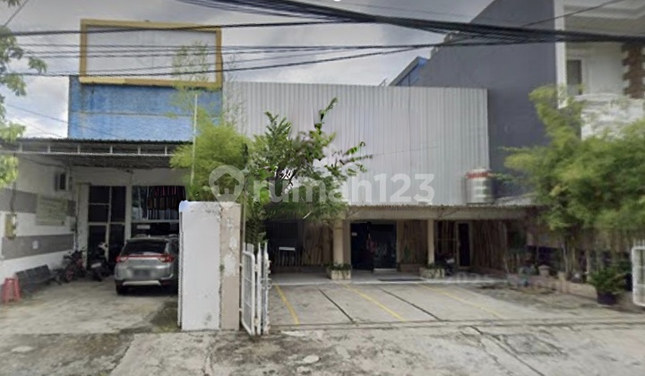 Rumah Kantor Hitung Tanah Pusat Kota