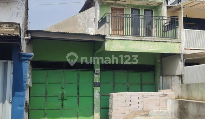 Bekas Toko Bahan Bangunan Raya Kebonsari 1