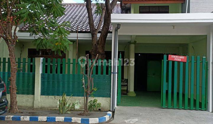 Kost di Tenggilis Mejoyo, Surabaya 300 m SHM 1