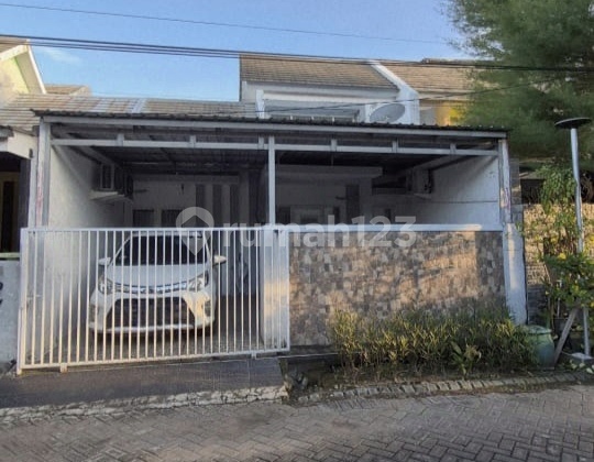 Rumah Bagus Minimalis Unfurnished SHM Rungkut, Surabaya