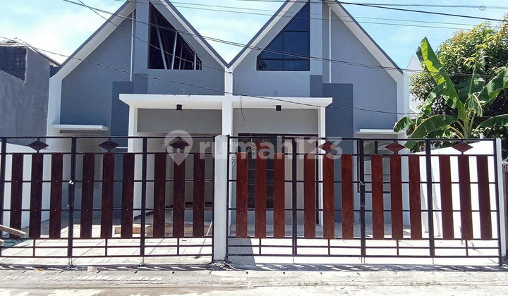 Rumah Baru di Kebraon  1