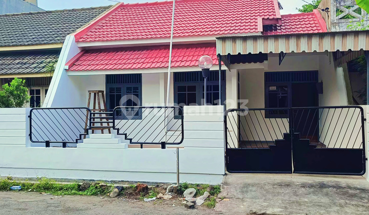 Rumah Bagus SHM Row 3 Mobil Siap Huni Nginden Intan