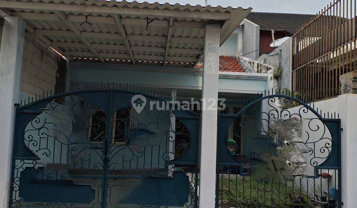 Rumah Kontrakan Bagus Unfurnished SHM Darmo permai, Surabaya 1