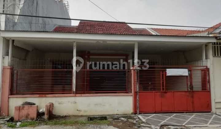 Rumah Kontrakan Bagus Unfurnished SHM Kenjeran, Surabaya 1