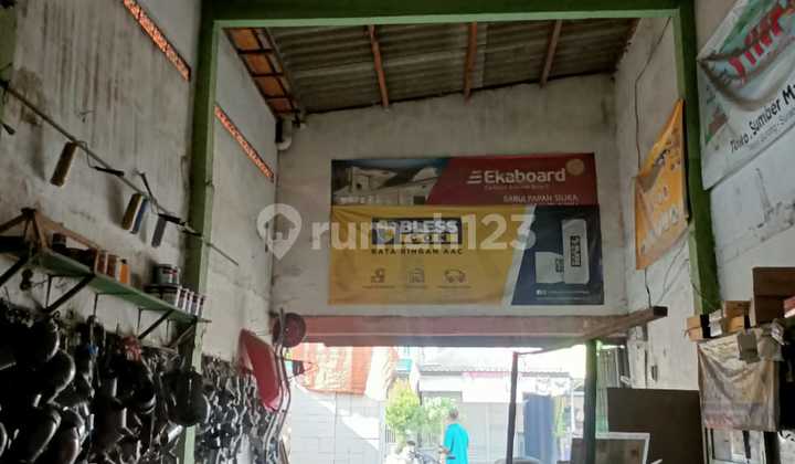 Raya Waru Gunung Store Near Mastrip Surabaya 2