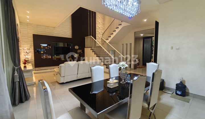 Rumah Bagus Furnished SHM Wisata Bukit Mas, Surabaya 2