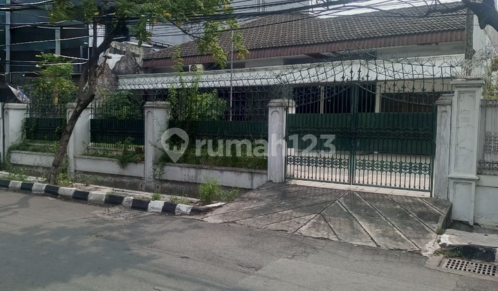 Rumah bisa untuk Semua Usaha di Raya Satelit Rumah bisa untuk Semua Usaha di Raya Satelit